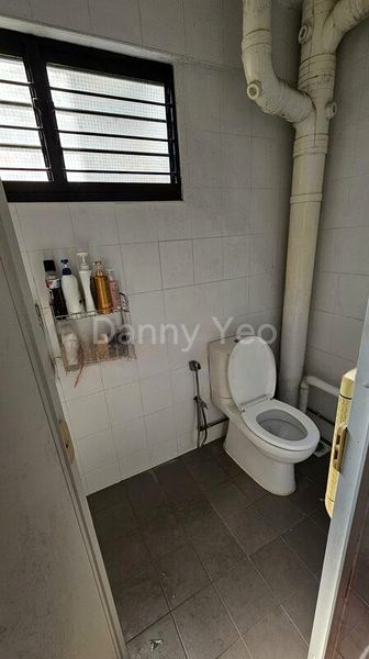 Room (HDB) for Rent in  401 Tampines Street 41 - Image 1